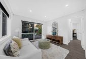 Botany Downs Secondary College zone, 2 Kitchens, Home and in come on 1200m2 section, 275m2 6 beds ( 1 ensuite) 3 baths house with double garage and 2-beds granny, close to schools, Botany Town Centre, Meadowlands Shopping Centre, 0.4 km to Point View School, 35 Anaheim Boulevard, Shamrock Park, Auckland