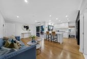 Botany Downs Secondary College zone, 2 Kitchens, Home and in come on 1200m2 section, 275m2 6 beds ( 1 ensuite) 3 baths house with double garage and 2-beds granny, close to schools, Botany Town Centre, Meadowlands Shopping Centre, 0.4 km to Point View School, 35 Anaheim Boulevard, Shamrock Park, Auckland