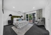 Botany Downs Secondary College zone, 2 Kitchens, Home and in come on 1200m2 section, 275m2 6 beds ( 1 ensuite) 3 baths house with double garage and 2-beds granny, close to schools, Botany Town Centre, Meadowlands Shopping Centre, 0.4 km to Point View School, 35 Anaheim Boulevard, Shamrock Park, Auckland