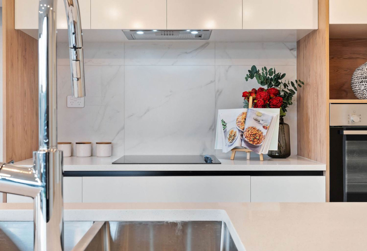 Urgent sale, 102m2 Brandnew 2 beds 1.5 baths home, moments from shops in Kumeu Village, New World supermarket, 0.6 km to Huapai District School, Lot 4/112 Vintry Drive, Huapai, Auckland