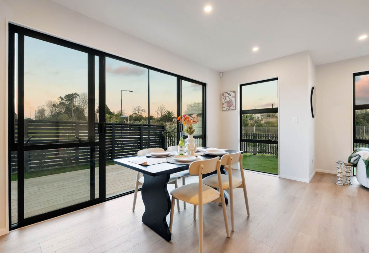 Urgent sale, 164m2 Brandnew 3 beds 2.5 baths home with garage, Move-in ready, moments from shops in Kumeu Village, New World supermarket, 0.6 km to Huapai District School, Lots 1-7/34 Babina, Huapai, Auckland