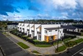 Urgent sale, 164m2 Brandnew 3 beds 2.5 baths home with garage, Move-in ready, moments from shops in Kumeu Village, New World supermarket, 0.6 km to Huapai District School, Lot 5/114 Vintry Drive, Huapai, Auckland