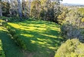 3245m2 Lifestyle section, close to Albany Mega Centre, Park’n Ride, Massey University, and prestigious private schools Kristin School and Pinehurst School. 1.2 km to Oteha Valley School, 39A Lonely Track Road, Fairview Heights, Auckland