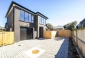 Brandnew, standalone, Brick 4 beds (2 ensuites) 3.5 baths home with garage, close to schools, Lynn Mall, Blockhouse Bay village, 0.2 km to Chaucer School, 0.7 km to Blockhouse Bay Intermediate, Lot 2/29 Busby Street, Blockhouse Bay, Auckland