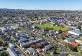 Brandnew, standalone, Brick 4 beds (2 ensuites) 3.5 baths home with garage, close to schools, Lynn Mall, Blockhouse Bay village, 0.2 km to Chaucer School, 0.7 km to Blockhouse Bay Intermediate, Lot 2/29 Busby Street, Blockhouse Bay, Auckland