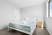 Equipped with a high-efficiency solar panel system, Standalone 4 beds 2.5 baths house with garage, close to Manukau shopping centre, Auckland Botanic Gardens, schools, motorway access, 0.9 km to Manurewa High School, 888C Great South Road, Manukau, Auckland