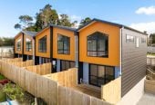 Vendor wants it go, Brandnew 2 beds 1.5 bath home with car park, close to schools, Lynn Mall, 0.4 km to Arahoe School, Lot 5/7 Beverly Place, New Lynn, Auckland