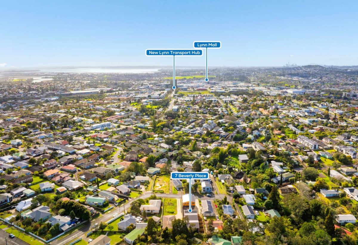 Vendor wants it go, Brandnew 2 beds 1.5 bath home with car park, close to schools, Lynn Mall, 0.4 km to Arahoe School, Lot 5/7 Beverly Place, New Lynn, Auckland