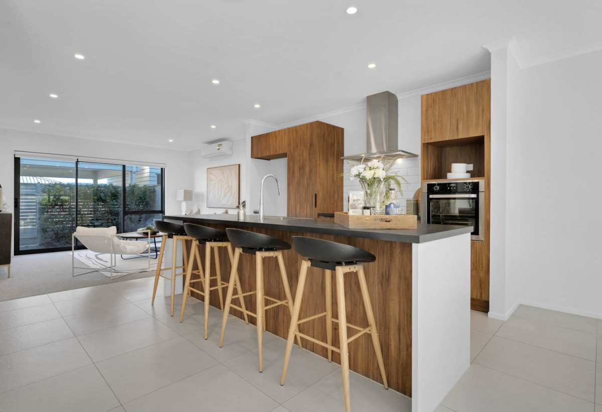 3 beds 2.5 baths home with carport, close to schools, seaside reserve, shops, supermarket, easy motorway access, 1.1 km to Conifer Grove School, 55 Waituarua Drive, Conifer Grove, Auckland