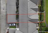 3 beds 2.5 baths home with carport, close to schools, seaside reserve, shops, supermarket, easy motorway access, 1.1 km to Conifer Grove School, 55 Waituarua Drive, Conifer Grove, Auckland
