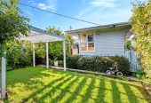 890m2 section, 4 beds 1 bath house with Separate sleepout, Two large decks + private patio, currently rented, Quick access to Lincoln Road amenities, motorway links, and Henderson Train Station, 0.1 km to Pomaria Road School, 0.9 kmto Henderson Intermediate and Waitakere College, 15 Kingdale Road, Henderson, Auckland