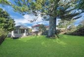 Standalone 2 beds 1 bath house with carport, close to schools, shops, supemarket, golf club, Lynfield Cove Beach, 0.2 km to Lynfield College, 172A White Swan Road, Mt Roskill, Auckland