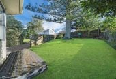 Standalone 2 beds 1 bath house with carport, close to schools, shops, supemarket, golf club, Lynfield Cove Beach, 0.2 km to Lynfield College, 172A White Swan Road, Mt Roskill, Auckland