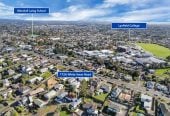 Standalone 2 beds 1 bath house with carport, close to schools, shops, supemarket, golf club, Lynfield Cove Beach, 0.2 km to Lynfield College, 172A White Swan Road, Mt Roskill, Auckland