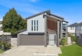 Must sell, Vendors Have Already Bought Elsewhere, 6 beds (2 ensuites) 4.5 baths house with double garage and 2-beds granny on 407m2 section, close to schools parks, Ormiston shopping centre, 1 km to Ormiston Senior College and Ormiston Junior College, 70 Hughs Way, Flat Bush, Auckland