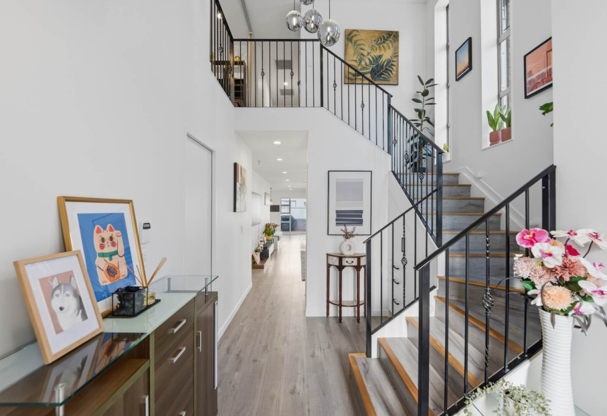 Must sell, Vendors Have Already Bought Elsewhere, 6 beds (2 ensuites) 4.5 baths house with double garage and 2-beds granny on 407m2 section, close to schools parks, Ormiston shopping centre, 1 km to Ormiston Senior College and Ormiston Junior College, 70 Hughs Way, Flat Bush, Auckland