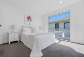 Must sell, Vendors Have Already Bought Elsewhere, 6 beds (2 ensuites) 4.5 baths house with double garage and 2-beds granny on 407m2 section, close to schools parks, Ormiston shopping centre, 1 km to Ormiston Senior College and Ormiston Junior College, 70 Hughs Way, Flat Bush, Auckland