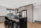 Vendor motivated to sell, 764m2 section, Brick-and-cedar 4 beds 2 baths house with double garage, move-in ready, close to schools, parks, shopping centres, Rotary walkways, 0.5 km to Sunny Hills School and Farm Cove Intermediate, 101 Glenmore road, Sunnyhills, Auckland