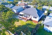 675m2 section, 3 beds 1 bath house with garage, close to schools, shops, supermarket, golf club, beach, 0.9 km to Green Bay Primary School, 1.2 km to Green Bay High School, 28 Taupo Street, Green Bay, Auckland