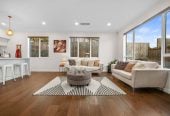 254m2 4 beds ( 2 ensuites) 3 baths house with double garage on 958m2 section, close to schools, reserves, parks, Albany Mall, Motorway access, Zoned for top local schools: Upper Harbour Primary, Albany Junior & Senior High, 7 Highway View Lane, Albany, Auckland