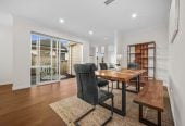 254m2 4 beds ( 2 ensuites) 3 baths house with double garage on 958m2 section, close to schools, reserves, parks, Albany Mall, Motorway access, Zoned for top local schools: Upper Harbour Primary, Albany Junior & Senior High, 7 Highway View Lane, Albany, Auckland