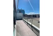Auckland Girls’ Grammar School zone, Leasehold 2 beds 2 baths 1 car park apartment, 69m2 plus a spacious balcony, Access to facilities including an indoor heated pool, tennis court and BBQ area, 2 km to Auckland Girls’ Grammar School, 510/2 Beach Road, City Centre, Auckland