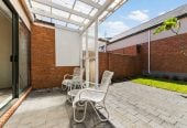 3 beds 1 bath home with double garage, just a five-minute walk from LynnMall Shopping Centre, the New Lynn Transport Hub, 0.4 km to New Lynn School, 18/1 Melview Place, New Lynn, Auckland