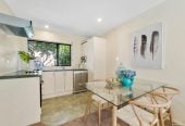 3 beds 1 bath home with double garage, just a five-minute walk from LynnMall Shopping Centre, the New Lynn Transport Hub, 0.4 km to New Lynn School, 18/1 Melview Place, New Lynn, Auckland