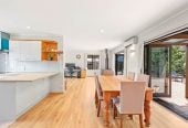 Macleans College zone, 615m2 section, Next to reserve, 4 beds 3 baths house with double garage, Direct access to Murvale Reserve from the rear boundary, 0.7 km to Macleans College, 18 Janome Place, Bucklands Beach, Auckland