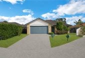 Including part ownership of an adjacent tennis court, Brick and tile 3 beds 2 baths house with double garage on 489m2 section, a handy study nook, full gas reticulation, and fully fenced, close to schools, parks, shops, supermarkets, easy motorway access, 0.4 km to Summerland Primary, 1 km to Waitakere College, 1.6 km to Henderson Intermediate, 12 Lantern Court, Henderson, Auckland