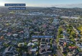 Mt Roskill Grammar school zone, 5 beds (2 ensuites) 4 baths house with double garage on 463m2 section, close to schools, motorway access, local shops, parks, and everyday amenities, 0.9 km to Mt Roskill Grammar, 40B Olsen Avenue, Hillsborough, Auckland