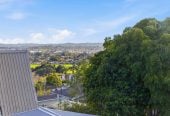 Standalone 3 beds 1 bath house with carport, close to schools, shops, supermarket, Sunday Market, easy motorway access, 0.6 km to Avondale Primary School (Auckland), 2/8 Chalmers Street, Avondale, Auckland