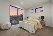 Macleans College zone, Brandnew 4 beds 3.5 baths home with garage, close beachs, parks, shopping centre, 0.6 km to Pigeon Mountain School, 5A Mark Edward Drive, Half Moon Bay, Auckland