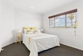 190m2 Standalone 3 beds 2 baths house with double garage, close to to Botany Town Centre and Meadowlands Shopping Centre, zoned for Cockle Bay School, Somerville Intermediate and Howick College, 1/8 Alicia Road, Somerville, Auckland