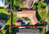 Double Westlake school zone, 809m2 section, 4 beds 2 baths house with double garage and carport, zones for Westlake Boys’ & Girls’ High Schools, Wairau Intermediate, and Forrest Hill School, Close to Sunnynook Shopping Centre, Becroft Park, motorway access, 51 Becroft Drive, Forrest Hill, Auckland