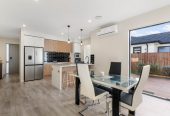 2 kitchens, 4 beds 3 baths house with garage and 1-bed granny on 402m2 section, close to schools, shops, 1 km to Cosgrove School, 9 Holcroft Street, Papakura, Auckland