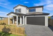 Brandnew standalone 4 beds (2 ensuites) 3.5 baths house with garage on 335m2 section, 1 ensuite ground floor, close to shops, schools, easy motorway access, 27 Kaapehu Street, Karaka, Auckland