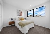 Standalone 4 beds 2.5 baths house with garage, close to schools, Ormiston shopping centre, 0.5 km to Te Uho o Te Nikau Primary School , 1.5 km to Ormiston Junior College and Ormiston Senior College, 13 Artemis Way, Flat Bush, Auckland