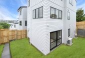 Double Westlake school zone, Brandnew standalone 4 beds 3 baths home with garage, close to schools, Glenfield Mall, 0.4 km to Glenfield Intermediate School, 93A Bruce Road, Glenfield, Auckland