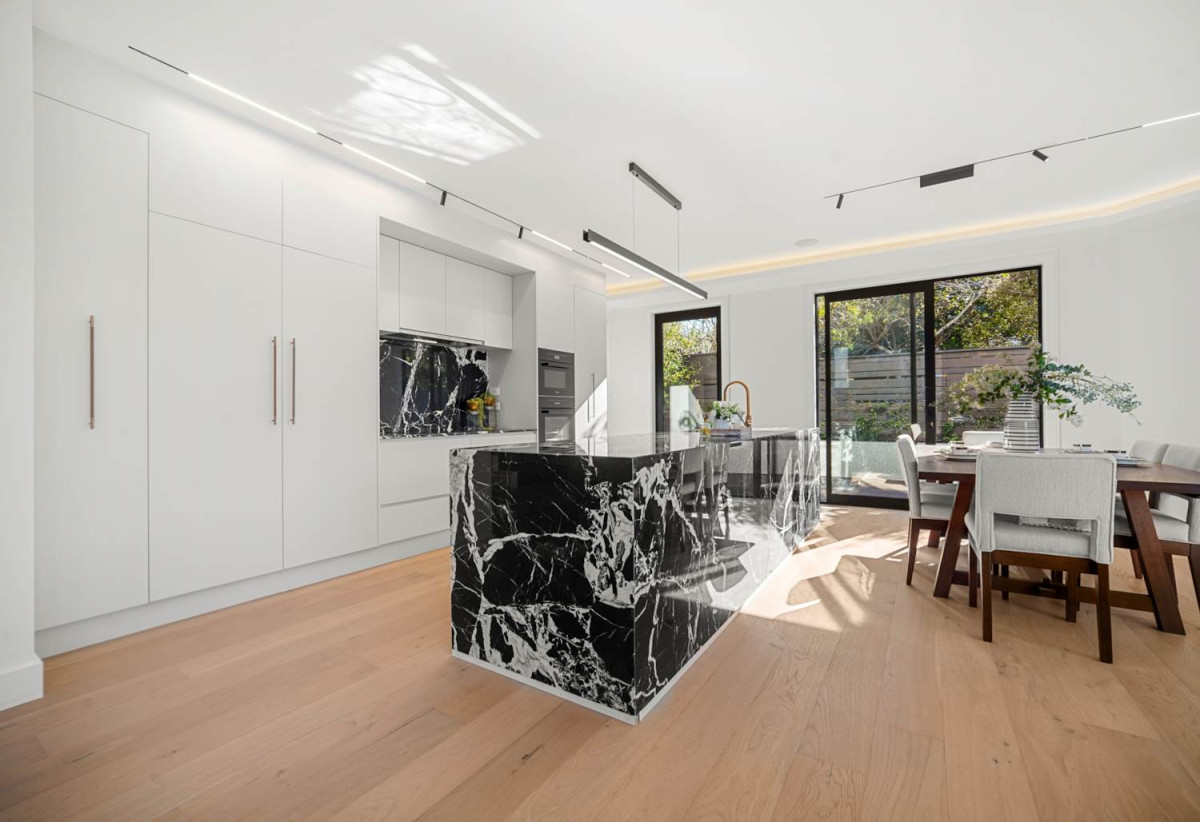 Rangitoto College zone, Sea Views, 4 beds (4 ensuites) 4.5 baths house with swimming pool and double garage, Direct private walkway to Churchill Cove Beach and reserve, close to schools, shops, supermarket, 0.9 km to Murrays Bay School, 61B Churchill Road, Murrays Bay, Auckland
