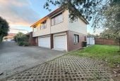For rent, Macleans College zone, 4 beds 2 baths house with triple garage, available 21st May, 24 Loloma Drive, Half Moon Bay, Auckland