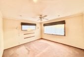 For rent, Macleans College zone, 4 beds 2 baths house with triple garage, available 21st May, 24 Loloma Drive, Half Moon Bay, Auckland