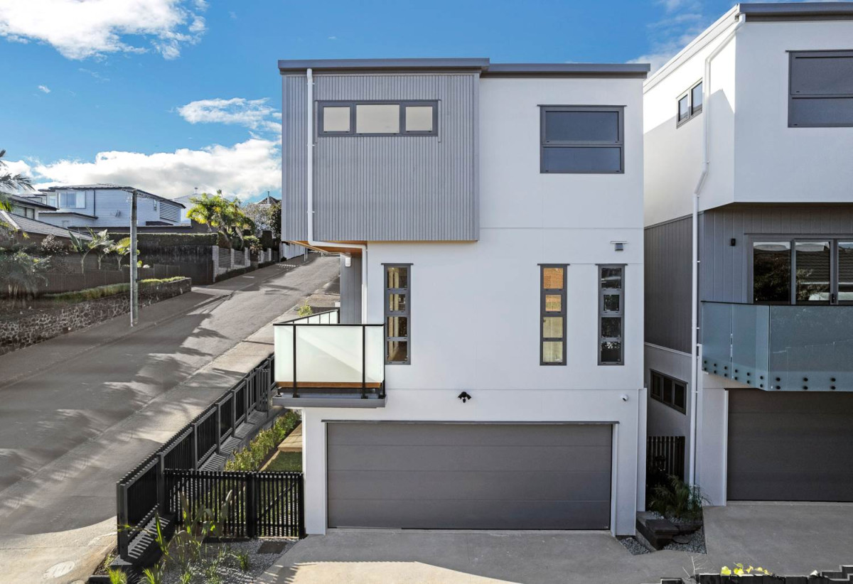 Double Grammar school zone, Brandnew standalone 4 beds (2 ensuites) 3.5 baths home with double garage, 0.5 km to Victoria Avenue School and Baradene College, 1.8 km to Remuera Intermediate, 2.1 km to Epsom Girls’ Grammar School, 2.6 km to Auckland Grammar, Lot 1/14 Ingram Road, Remuera, Auckland