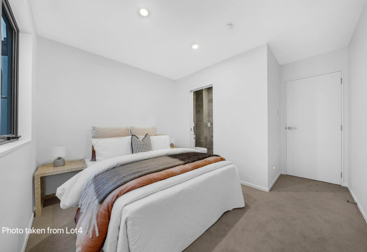 Double Grammar school zone, Brandnew 4 beds (2 ensuites) 3.5 baths home with double garage, 0.5 km to Victoria Avenue School and Baradene College, 1.8 km to Remuera Intermediate, 2.1 km to Epsom Girls’ Grammar School, 2.6 km to Auckland Grammar, Lot 6/14 Ingram Road, Remuera, Auckland