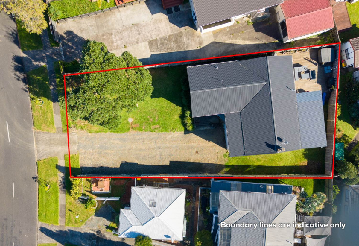 746m2 section, 4 beds (1 ensuite) + study room 2 baths house with garage, Downstairs offers internal access garaging plus a versatile rumpus room, move-in ready, close to schools, shops, supermarkets, 0.2 km to Riverhills School, 127 Ennis Avenue, Pakuranga Heights, Auckland