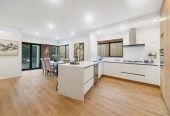 Urgent sale, Overseas vendor cashing out, Double Grammar school zone, 475m2 section, 4 beds + office room 3 baths house with double garage, zoned Terrace Housing & Apartment Building, 1.9 km to Epsom Girls’ Grammar School, 2.8 km to Auckland Grammar, 11B Clonbern Road, Remuera, Auckland