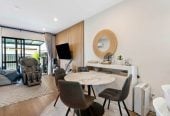 For rent, 2 beds + study 1 bath townhouse with car park, available 30th June, 33 Kiato Lane, Flat Bush, Auckland