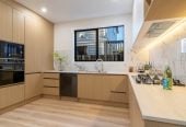 Rangitoto College zone, Master Build Peace of Mind, Standalone 5 beds 2.5 baths home with garage, central air conditioning, close to schools, shops, easy motorway access, 1.1 km to Northcross Intermediate, 3B Kallista Place, Browns Bay, Auckland