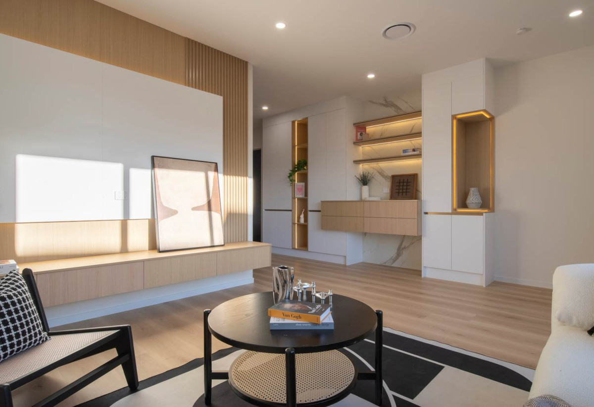 Rangitoto College zone, Master Build Peace of Mind, Standalone 5 beds 2.5 baths home with garage, central air conditioning, close to schools, shops, easy motorway access, 1.1 km to Northcross Intermediate, 3B Kallista Place, Browns Bay, Auckland