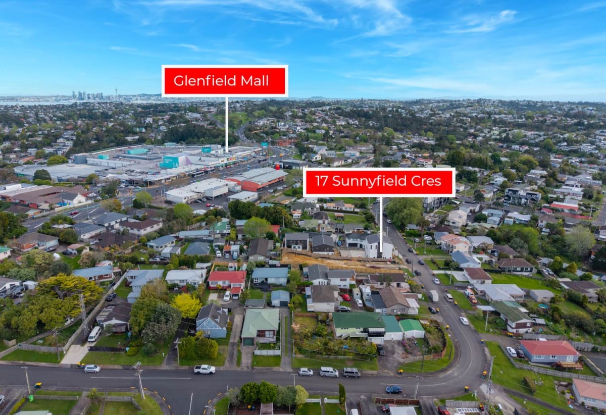 10-year building warranty, Brandnew Freehold 4 beds 3.5 baths home with garage, close to schools, Glenfield Mall, 0.7 km to Manuka Primary School, 1 km to Glenfield Intermediate School, Lot 2/17 Sunnyfield Crescent, Glenfield, Auckland